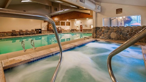 Best Western Plus Tree House image 23