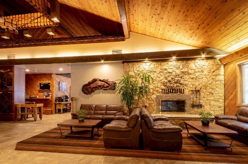 Best Western Plus Tree House image 25