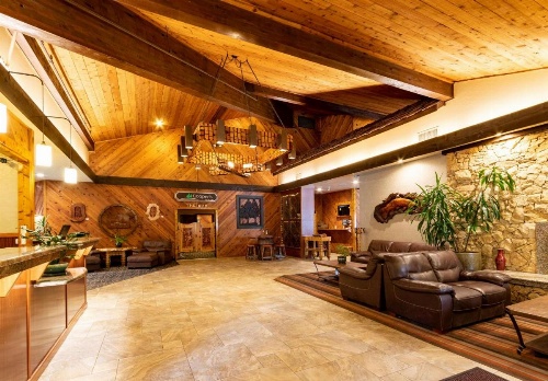 Best Western Plus Tree House image 26