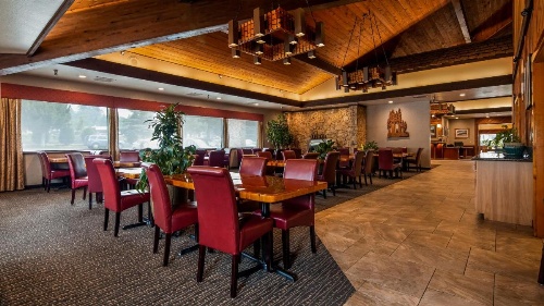 Best Western Plus Tree House image 40